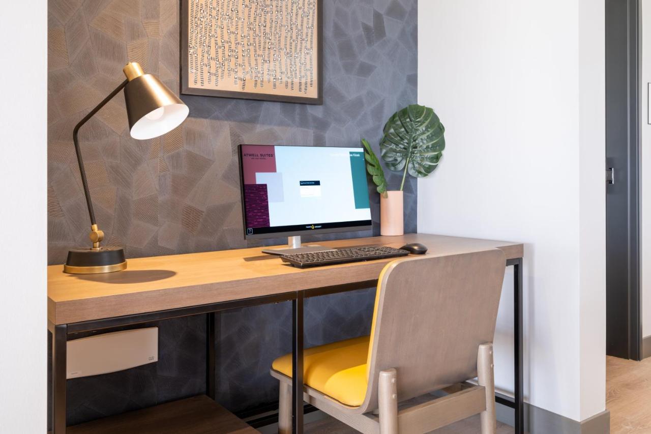 Atwell Suites - Denver Airport Tower Road By Ihg Екстер'єр фото