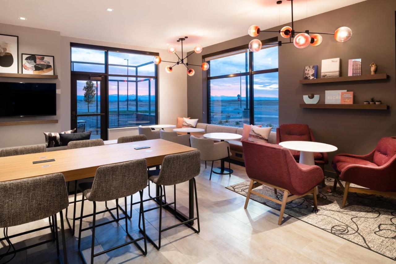 Atwell Suites - Denver Airport Tower Road By Ihg Екстер'єр фото